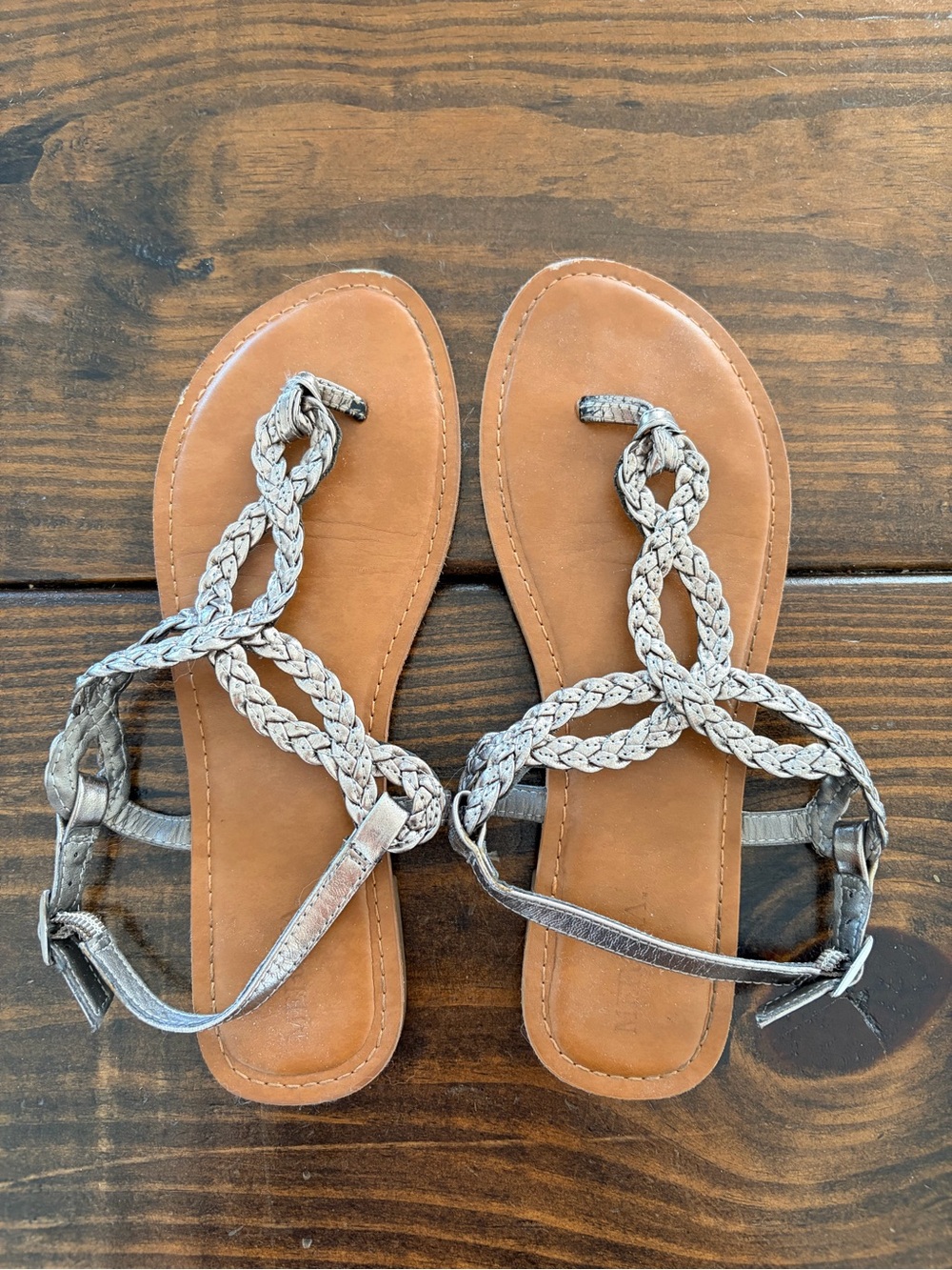 Merona size 8.5 women’s sandals